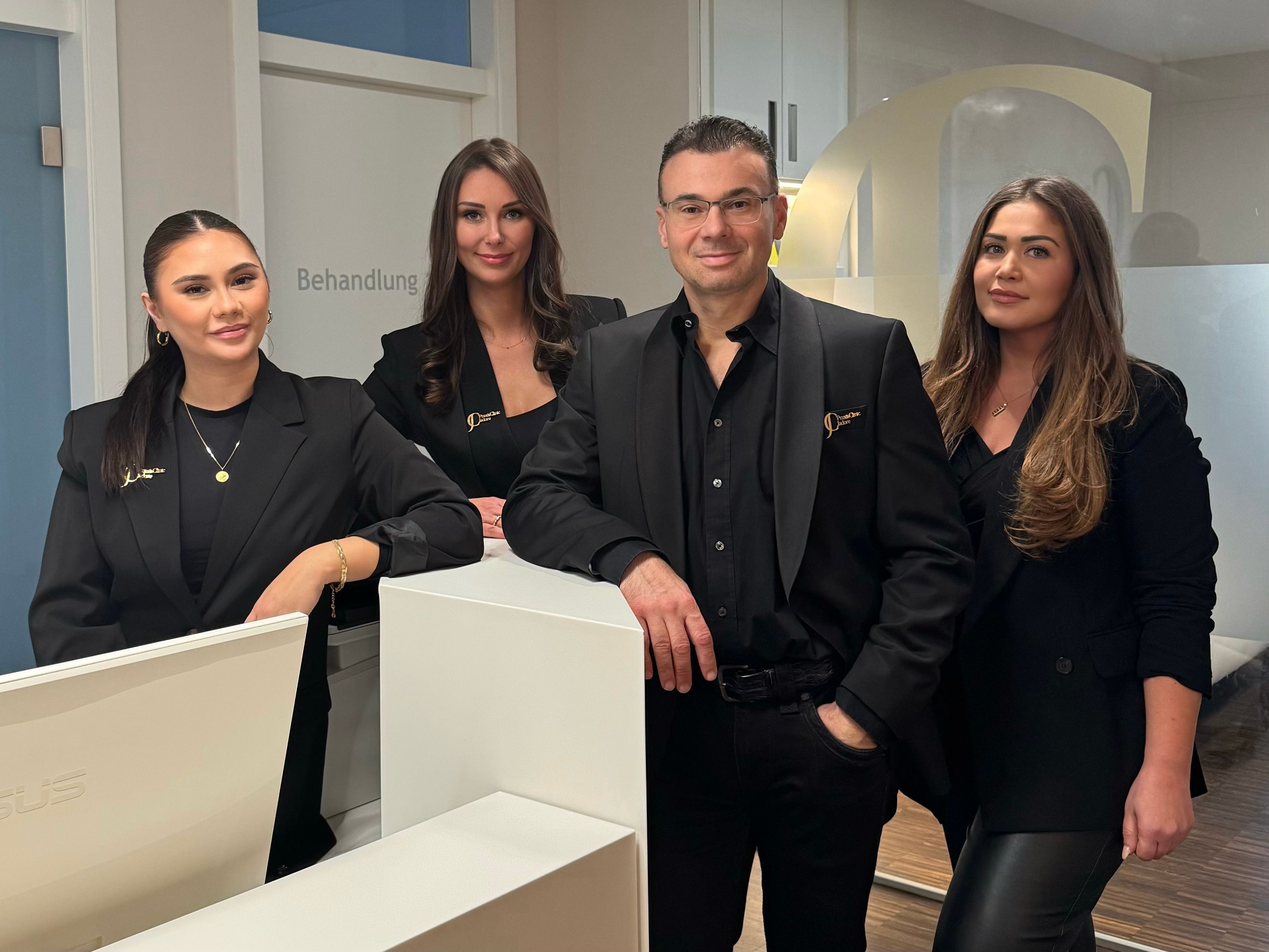 Team PraxisClinic Jadore